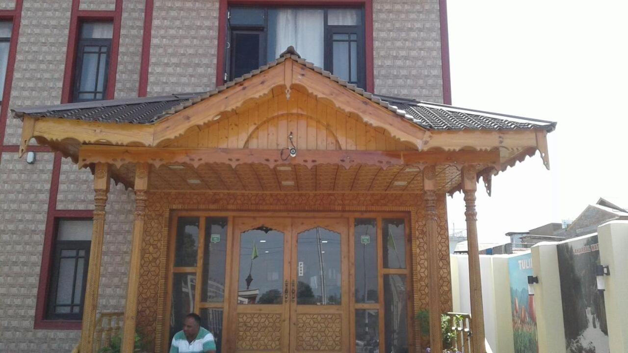 Hotel Shefaf Durgjan Exterior photo